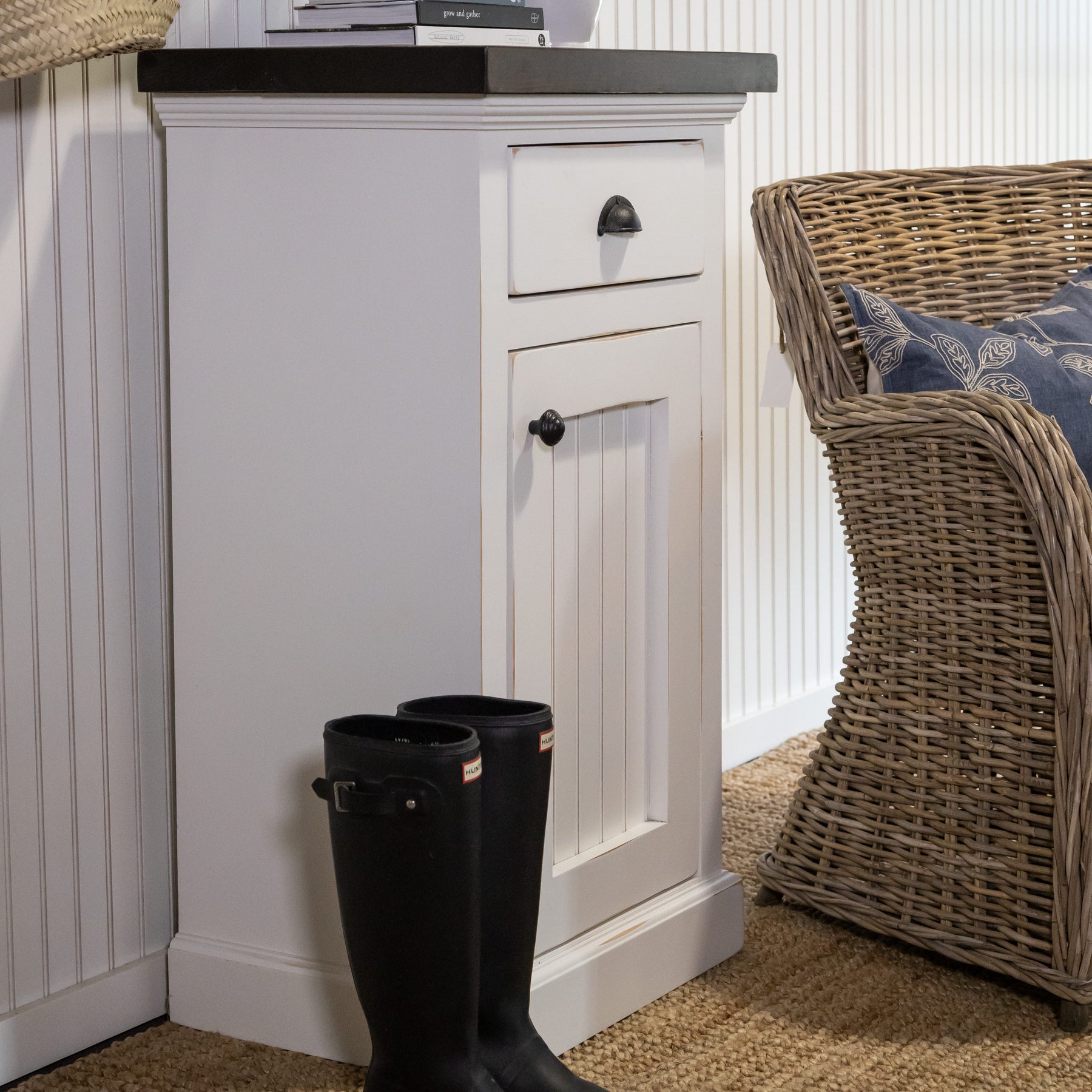 Cabinet, 1 Door / 1 Drawer – simplycottage