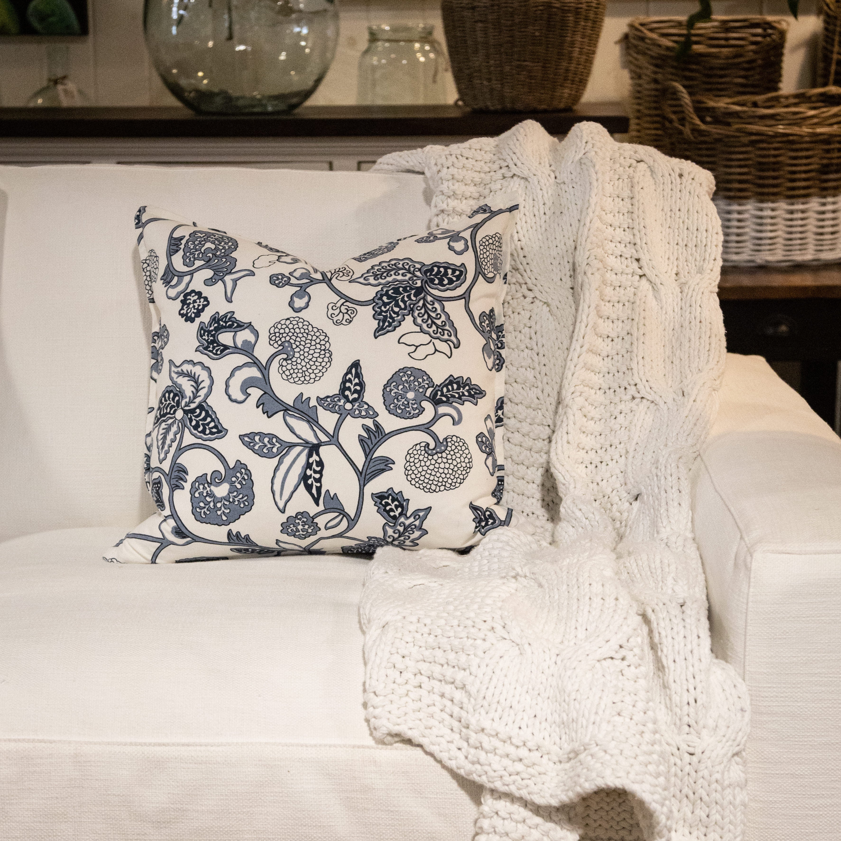 Cottage style outlet pillows